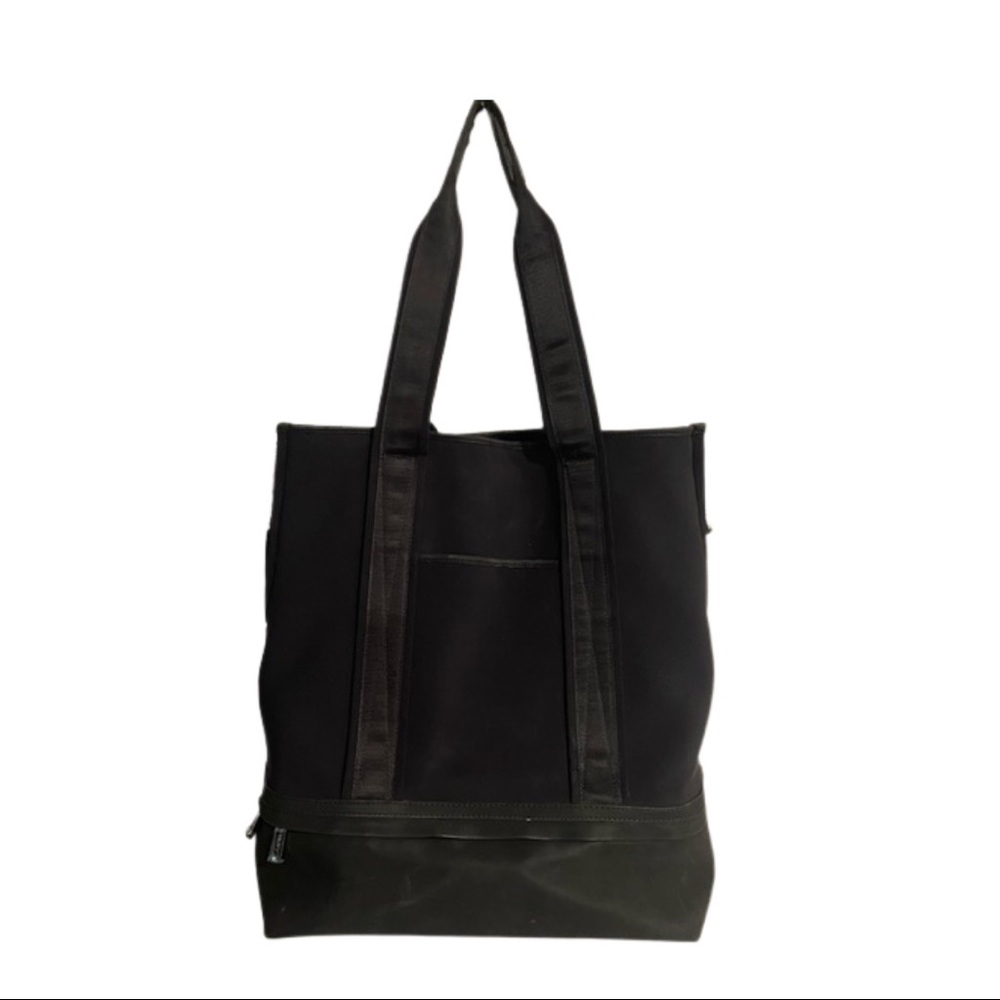 Caraa x Athleta Everyday Vinyasa Tote Bag - Black